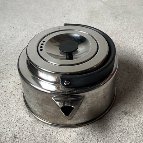 wonder chef ワンダーシェフ  フラッツケトル 2.5L  ステンレス製 フラットデザイン 80sデザイン  ステンレスケトル  ユーズドキッチンツール 良品