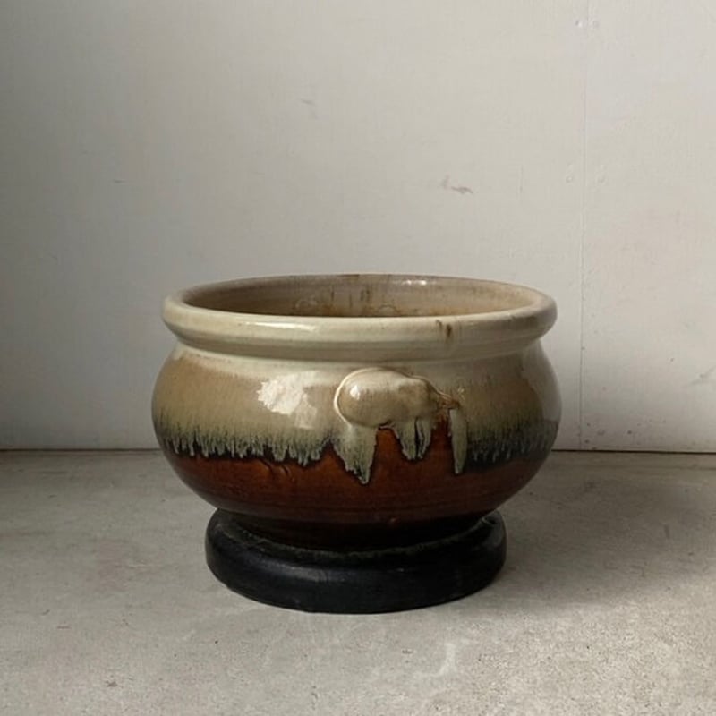 鷹峰　緒方作　大深鉢　火鉢　置物　工芸品　美術品　直径31cm アンティーク 睡蓮鉢 アンティーク アジアンテイスト 大型 水鉢 火鉢 メダカ鉢 美術 蓮