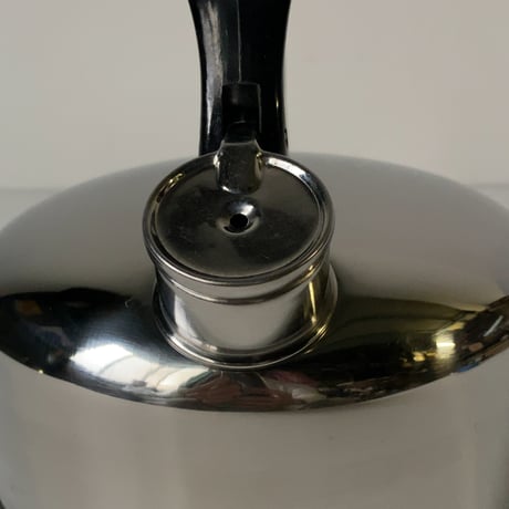 オールドステンレスケトル ホイッスルケトル エアストリーム型 笛薬缶 笛やかん ほぼデッドストック(箱有) 未使用品