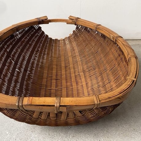 片口ざる 横幅42cm  箕ざる 片口かご 箕かご 竹工芸 工芸品  伝統工芸  野菜カゴ 米研ぎザル  天然素材 竹ざる 美品