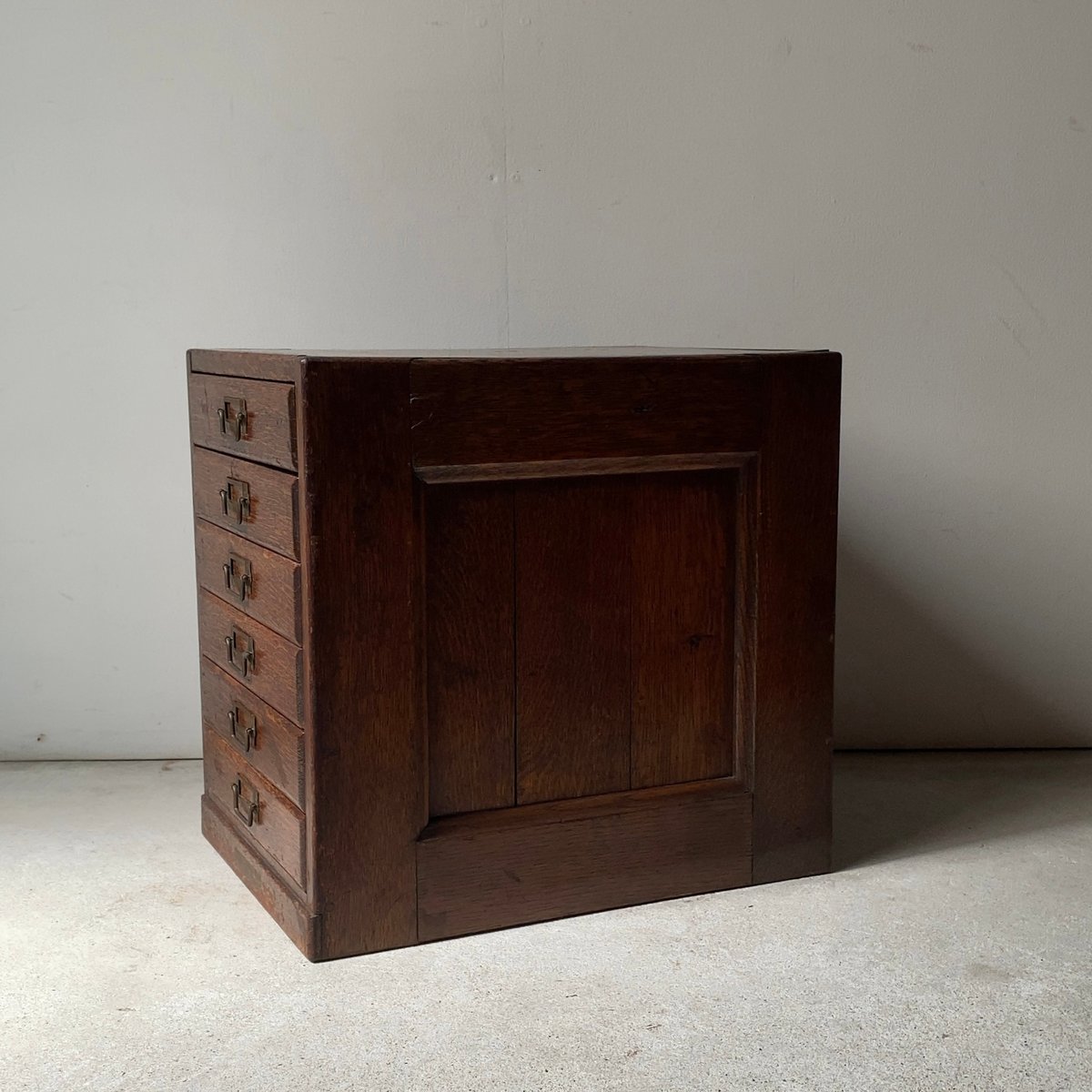 アンティーク 引出し24杯 チェスト 木製 古家具 整理箱 真鍮金具