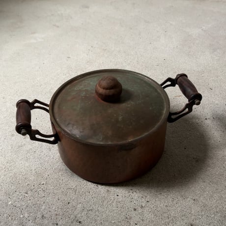 Old COPPER100 HOMEWARE 新光金属 コッパー100 ホームウェア 純銅ヴィンテージ コルドロン 両手鍋 20cm 木製ハンドル 木製摘み  ヴィンテージキッチンツール  中古良品