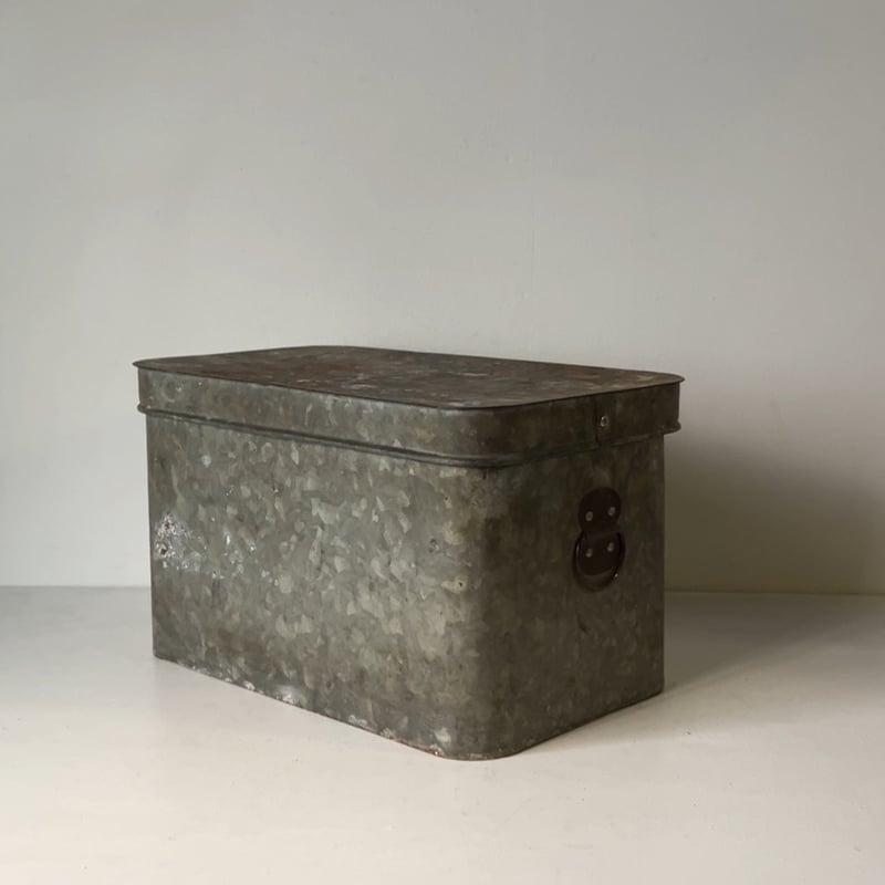 古く小さいブリキのストックケース 銅金具 ラウンドコーナー 蓋付き