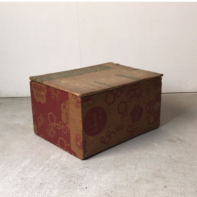 アンティーク木箱 戦前 包装紙 貼紙 木箱 蓋付き 「欧米各国菓子」など