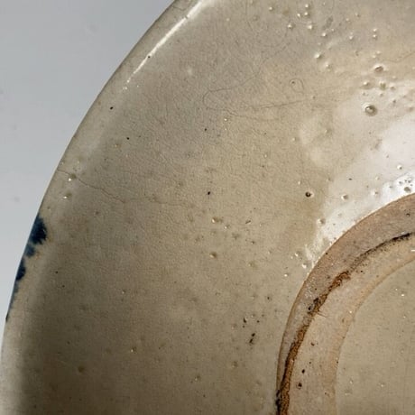 C  古琉球 やちむん 4.5寸マカイ 古作 登窯 花唐草 呉須色 沖縄 焼物 茶碗 昭和期 ヴィンテージフォークアート 僅かなホツ有
