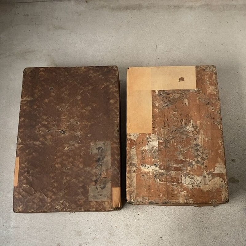 一閑張りの大きめ蓋付き道具箱 幅約54cm 旧家で長年眠っていたお品です
