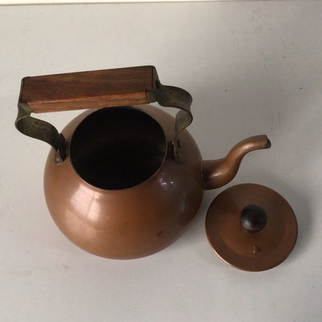DOWA coppermate  ドーワ コッパーメイト　純銅ケトル  木の持ち手・木の摘み  ヴィンテージやかん  アンティークキッチンツール