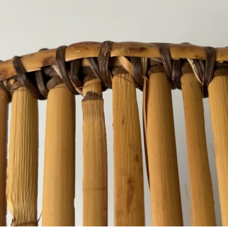 世界の民藝 アフリカ タンザニアの古い竹籠 バケツ型 鉢受け スリッパ