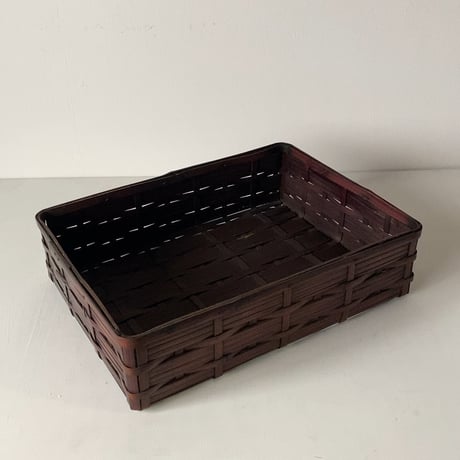 古い竹の平籠  ひしぎ編み 古作工芸品 手仕事 赤竹 中型道具箱 茶器入れ 茶籠 編み籠 良品