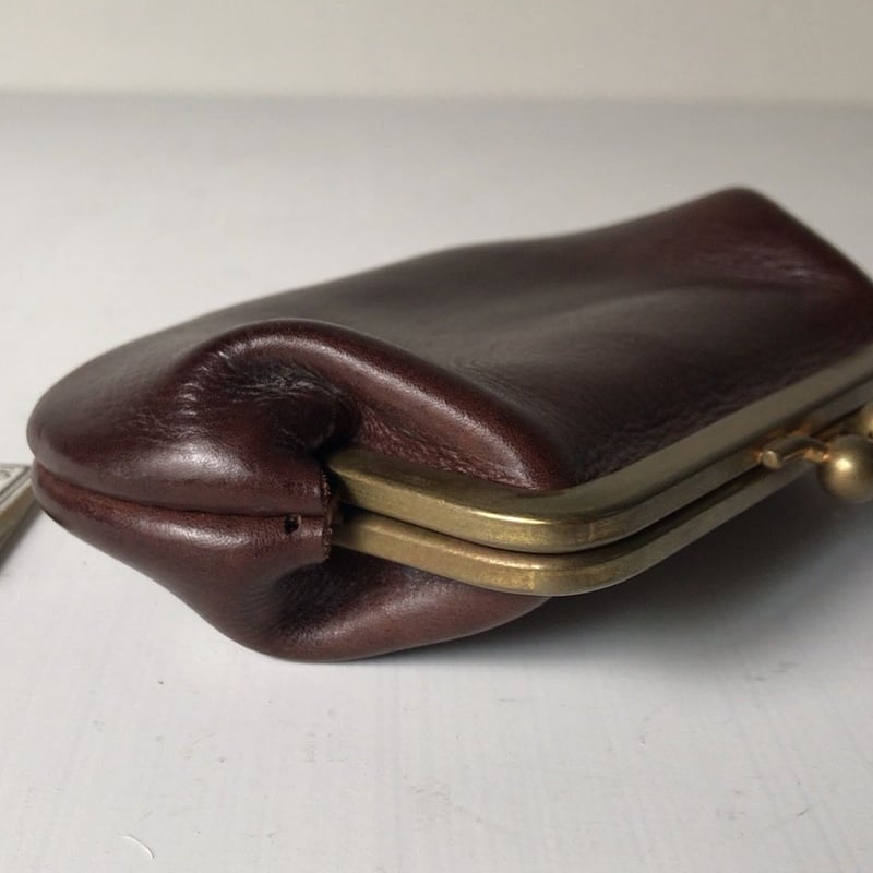 美品　N25がま口ウォレット（中） 美品 N25がま口ウォレット（中） N25 レザーがま口ウォレット