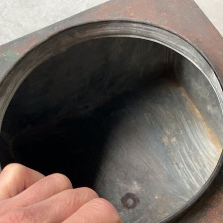 変わった形の古い蓋付銅器 幅約31cm 炭入れ 道具箱や花器としても雰囲気良好 ヴィンテージツール 古銅 古道具