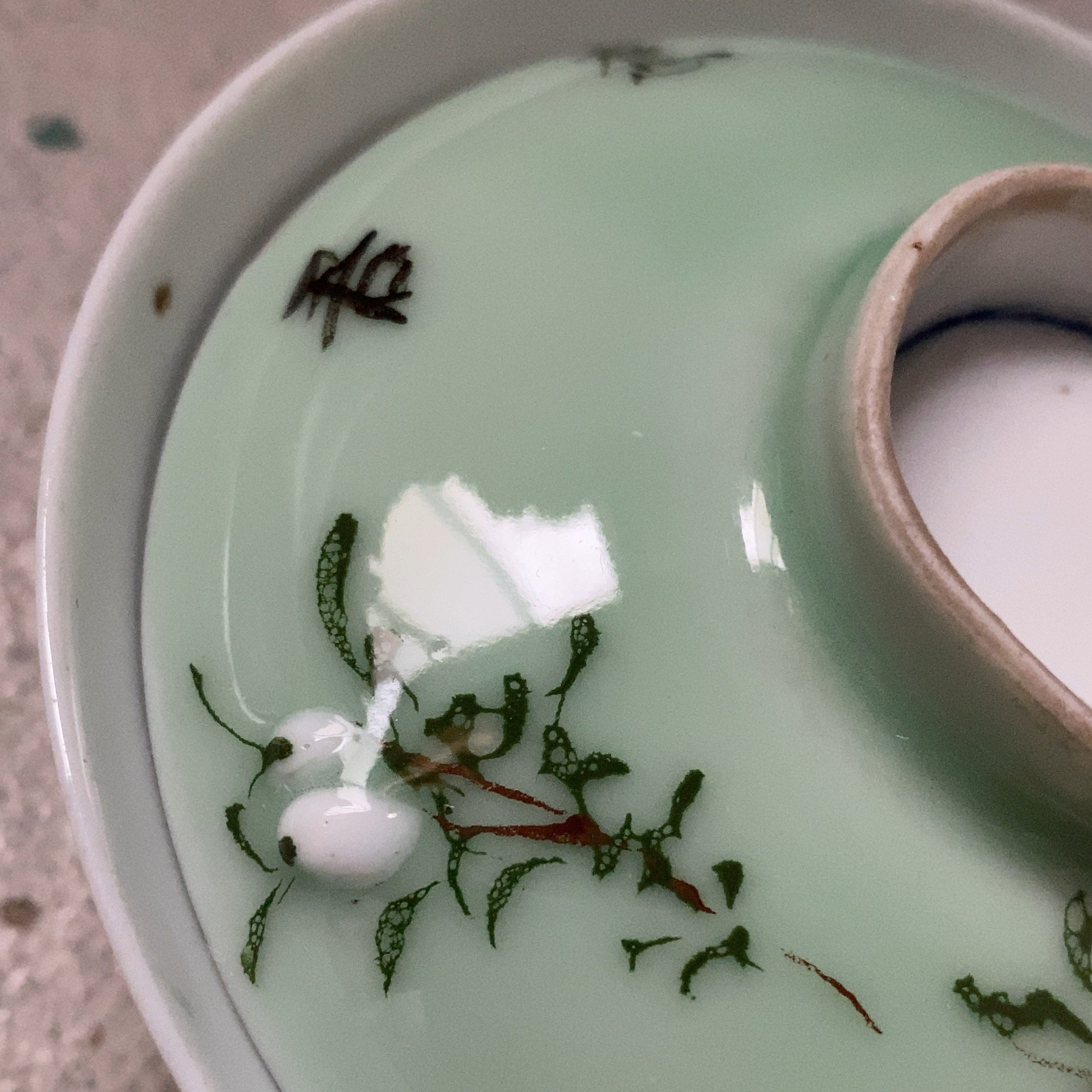 古い中国の蓋茶碗(飯椀) 5客セット 花紋様 青磁色磁器 ヴィンテージ