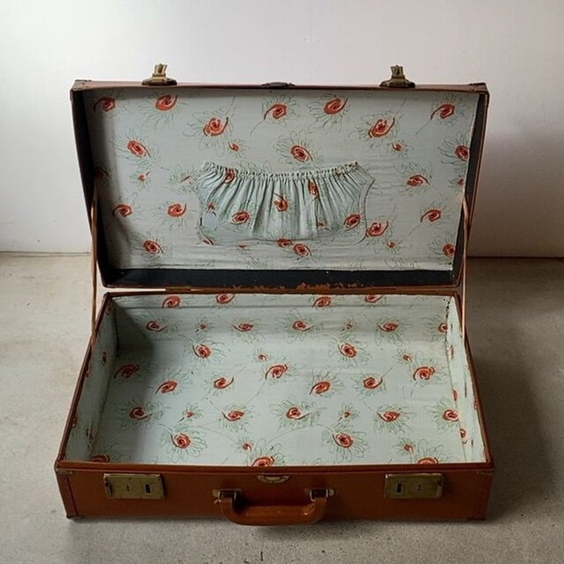 ヴィンテージ トランク ファイバー素材 ブラウン 真鍮金具 内装 花柄
