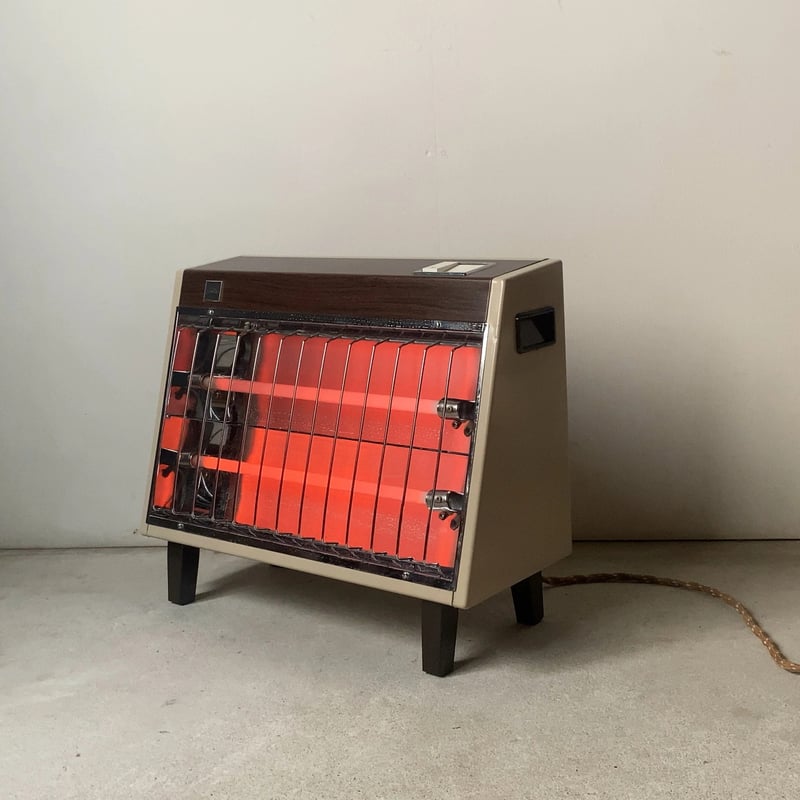 TOSHIBA オールド東芝電気ストーブ SR-810 800w ピアノスイッチ 東京