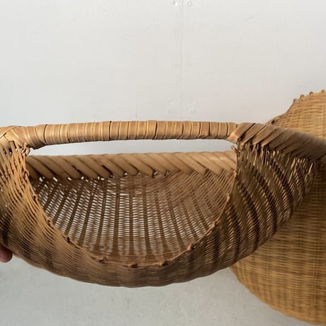 丸い片口ざる 入れ子2点セット  竹編みザル 竹笊 竹籠 竹工芸 竹細工 工芸品 手仕事 古民藝 古民具 古道具 ジャパンヴィンテージ
