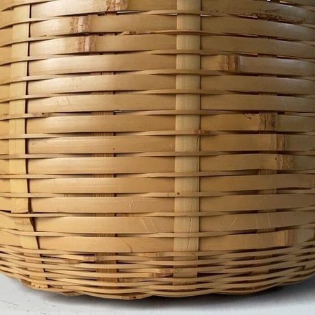 筒型持ち手付竹籠  22cm ワンハンドル竹編みかご  手提げカゴ 白木 竹細工 工芸品  手仕事 クラフト  木べら立て 屑籠  ほぼ完品