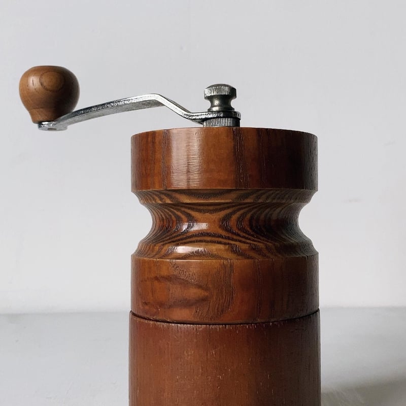 コーヒーミル(大)鋳物製ヴィンテージ品 コーヒーミル(大)鋳物製ヴィンテージ品 キッチン・食器