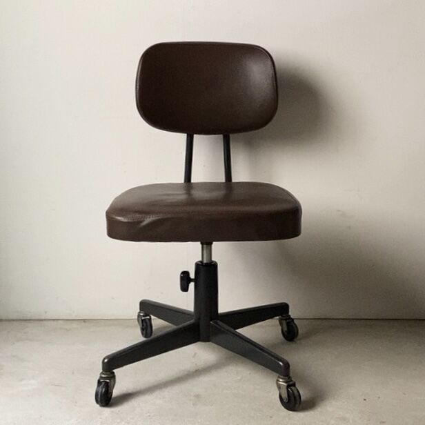 オールド コクヨ 焦茶の事務椅子 ヴィンテージオフィスチェア