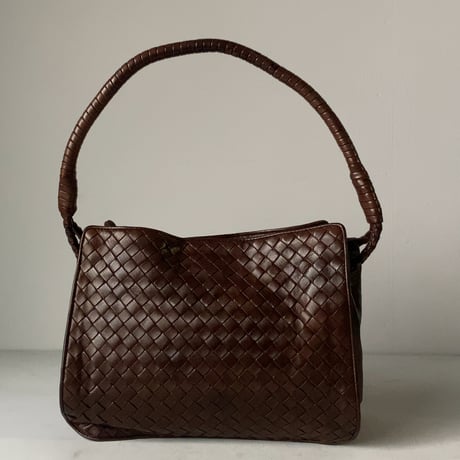 BOTTEGA VENETA ボッテガヴェネタ イントレチャート ハンドバッグ ワンショルダーバッグ レザー 焦げ茶 ブラウン レディース 中古品