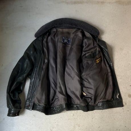 BURBERRYS バーバリーズ  80s～90s ヴィンテージレザージャケット 旧タグ ボアブルゾン 黒 革ジャン ブルゾン  ジャンパー 本革 オールレザー ブラック 古着 中古良品