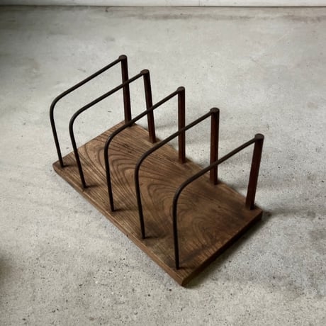 ヴィンテージブックスタンド | STORES