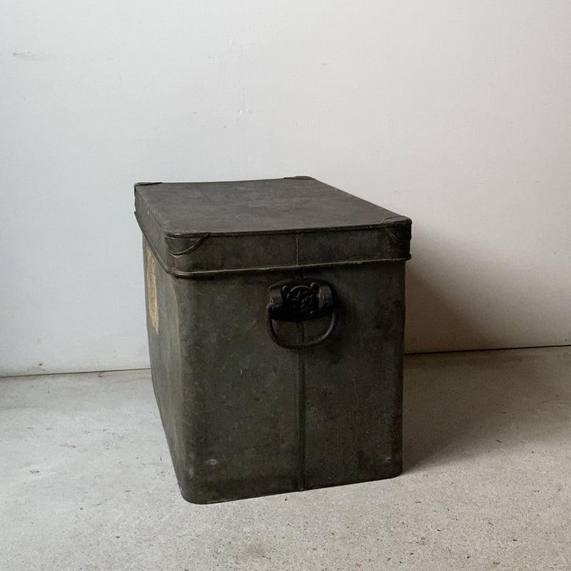 古いブリキのストックケース ブリキ箱 道具箱 衣装ケース ヴィンテージ