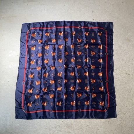 馬とビットの総柄スカーフ  65cm  70s80sヴィンテージスカーフ  馬柄 ホース ビット  ネイビー/レッド  茄子紺  イタリアファブリック