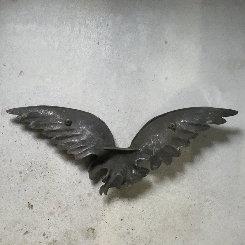 古いアルミの鳥 壁飾り 壁掛け ウォールバード 鷹 鷲 猛禽類
