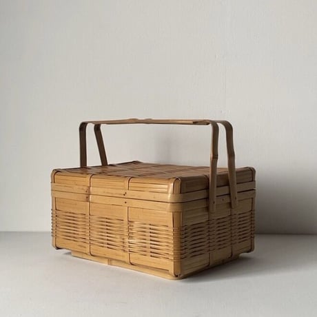 竹編みの豆腐籠 幅約28cm 手提げカゴ 竹かご 茶籠 煎茶道具 ピクニックボックス 道具箱 竹工芸