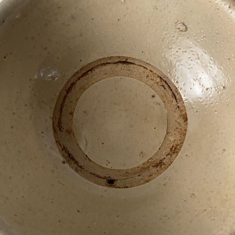 A  古琉球 やちむん 4.5寸マカイ 古作 登窯 花唐草 呉須色 沖縄 焼物 茶碗 昭和期 ヴィンテージフォークアート 完品