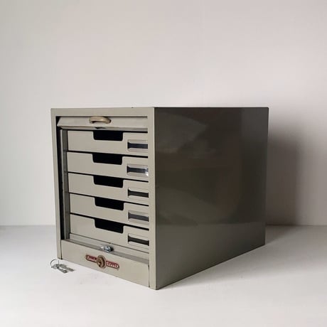 Eureka Steel (ユーレカスチール) ヴィンテージシャッター小引き出し 5杯 引出し グレースチール インダストリアル ジャパンヴィンテージ 鍵有り 完品範疇