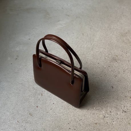 古いレザーのハンドバッグ  スムースレザー ブラウン がま口型 ヴィンテージバッグ フォーマル  中古良品