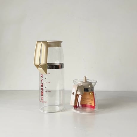 PYREX パイレックス 縦ロゴ 耐熱ガラス クールサーバー 1.2L ＋ ティーポット  2点セット 70〜80s ヴィンテージキッチンツール