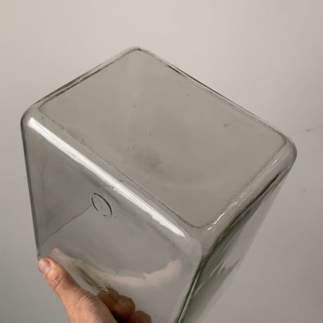 アンティーク ガラス器 幅約17.5cm 立方体 オールド金魚鉢 ベタ鉢 メダカ鉢 水草鉢 気泡ガラス ゆらゆらガラス 古い硝子