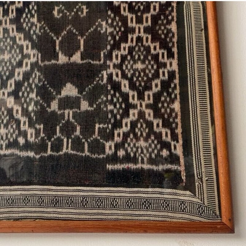 古い染織りの額装 ラオスのヴィンテージテキスタイル ラオスの古民藝