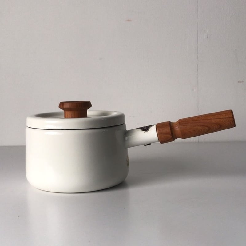 Noritake ノリタケ ヴィンテージ 琺瑯(ホーロー) 片手鍋 木製無垢持ち