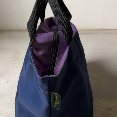 Herve Chapelier エルベシャプリエ 1027N (ナイロン舟型トートM) ネイビー/パープル  made in france 中古品