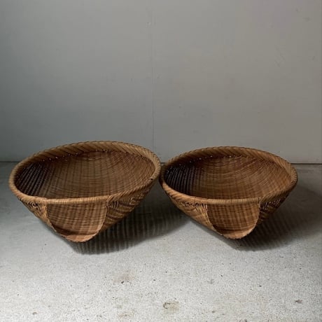 丸い片口ざる 入れ子2点セット  竹編みザル 竹笊 竹籠 竹工芸 竹細工 工芸品 手仕事 古民藝 古民具 古道具 ジャパンヴィンテージ