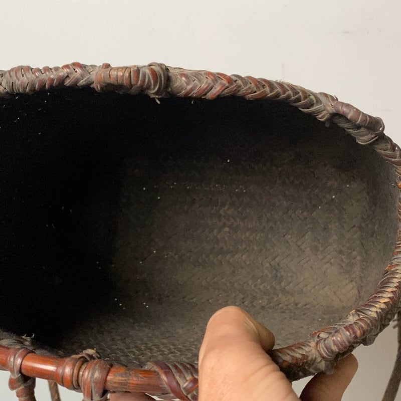 アンティーク リュック型 かごバッグ 背負い籠 フィリピン 少数民族 アンティーク リュック型 かごバッグ 背負い籠 フィリピン 少数民族