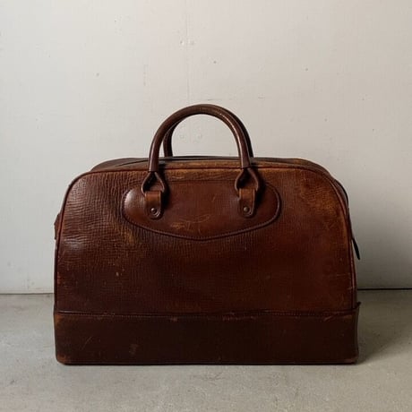 1960s ヴィンテージ レザーボストン  肉厚のレザーに真鍮ファスナー 真鍮底鋲 ネームタグも残り グッドコンデイション