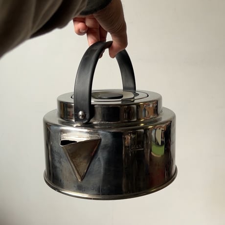 wonder chef ワンダーシェフ  フラッツケトル 2.5L  ステンレス製 フラットデザイン 80sデザイン  ステンレスケトル  ユーズドキッチンツール 良品