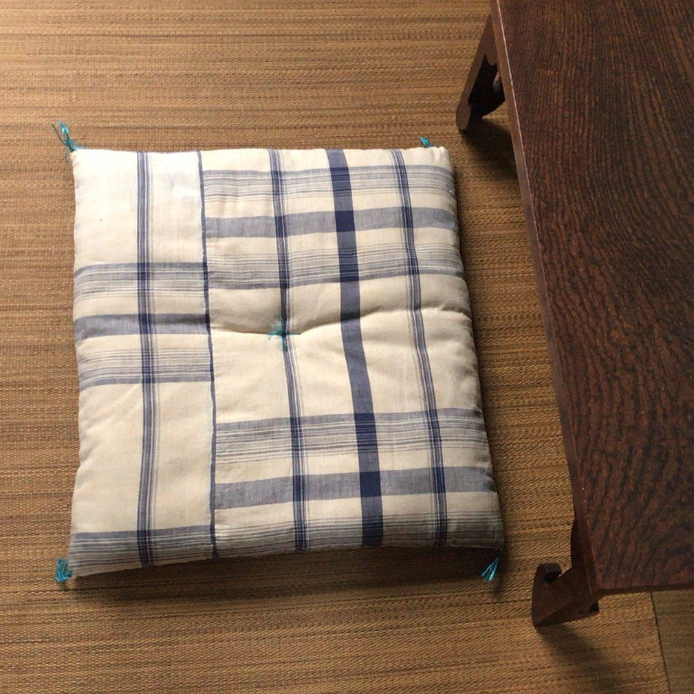 座布団　襤褸　古布　刺子　手仕事　民藝　古家具　古道具　アンティーク　昭和レトロ 座布団 襤褸 古布 刺子 手仕事 民藝 古家具 古道具 アンティーク