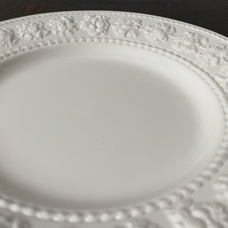 WEDGWOOD ウェッジウッド フェスティビティ(1枚の価格) プレート 21cm アイボリー 90s ヴィンテージ イギリス製 made in england  ストック14枚