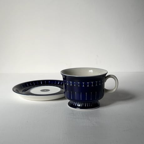 ARABIA アラビア (オールドアラビア) Valencia バレンシア コーヒーカップ＆ソーサー ハンドペイント 北欧ヴィンテージ 廃盤品　商品No.1