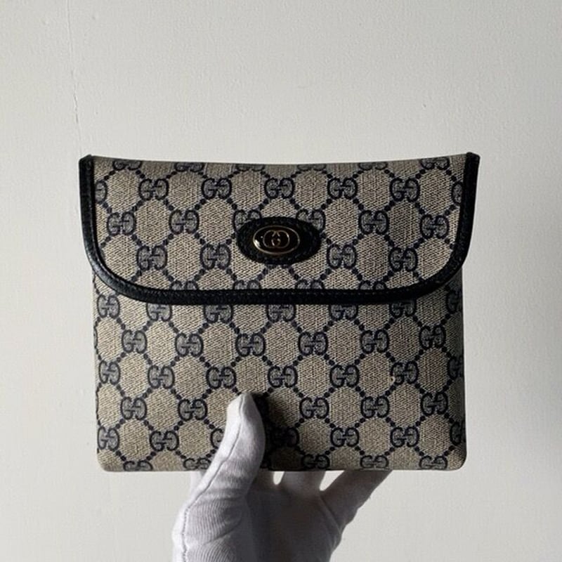 GUCCI オールドグッチ GG柄コーティングキャンバス フラップ付 GUCCI オールドグッチ GG柄コーティングキャンバス フラップ付