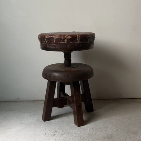 Y様ご発注分　アンティーク丸椅子型回転椅子 絵画椅子 ヴィンテージ丸椅子 古い作業椅子 高さ調整 ドクターチェア