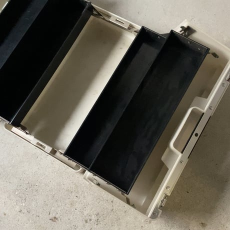 KTC  ケーティーシー  オールドツールボックス  白/黒  両開き  古い工具箱 ヴィンテージボックス  グッドカラーグッドエイジング