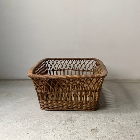 ヴィンテージ ラタン製 脱衣籠 昭和初期の銭湯 グッドエイジング 完品範疇