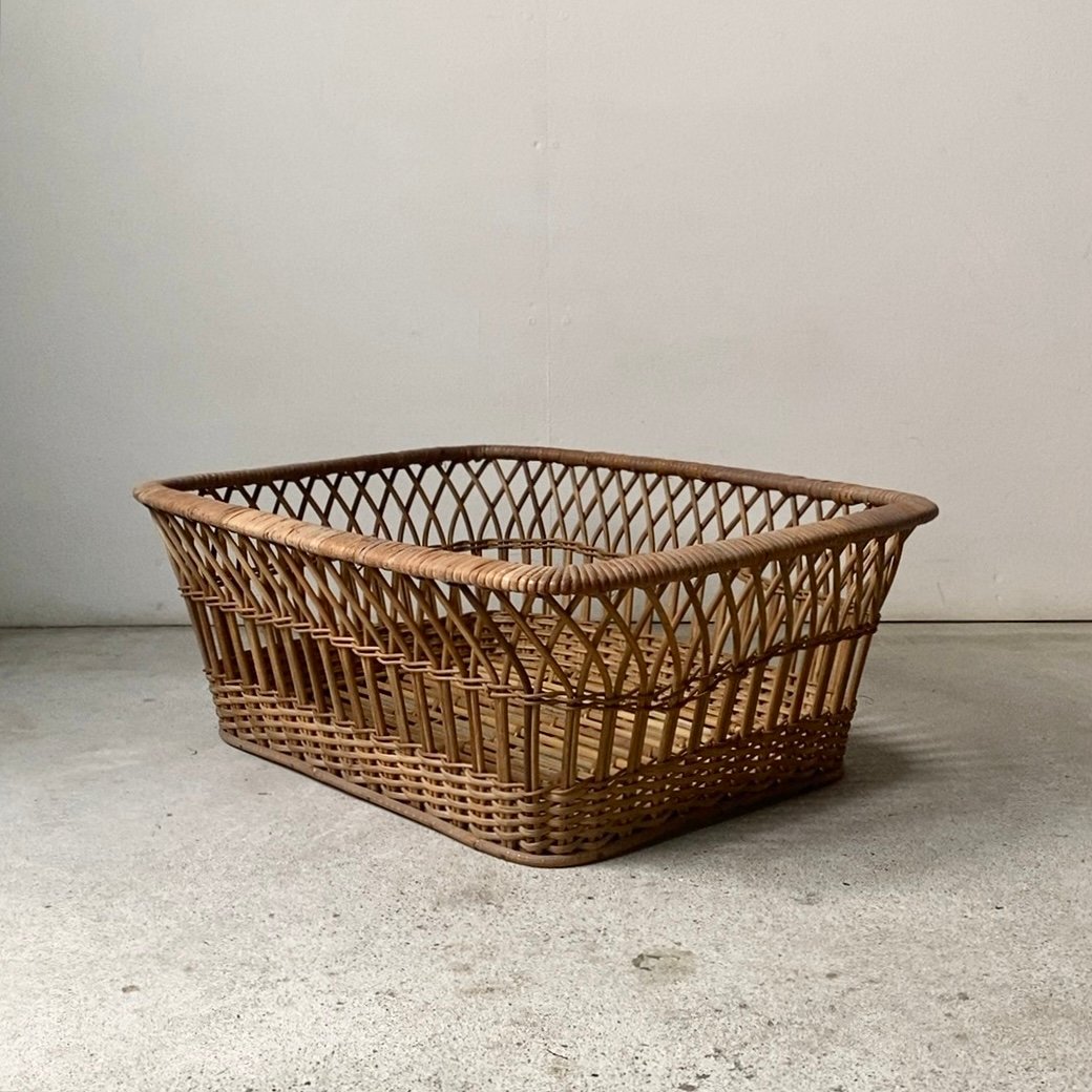 昭和レトロ 籐製 銭湯かご 脱衣籠 ヴィンテージ fit=scale-down,w=1200