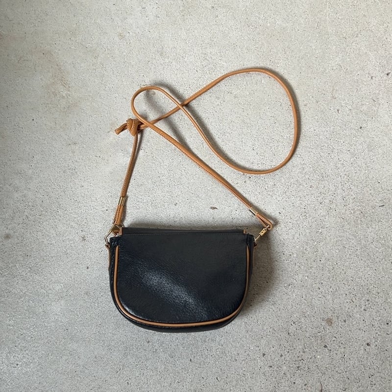 GUCCI グッチ オールドグッチ グッチプラス 型押しレザー ポシェット